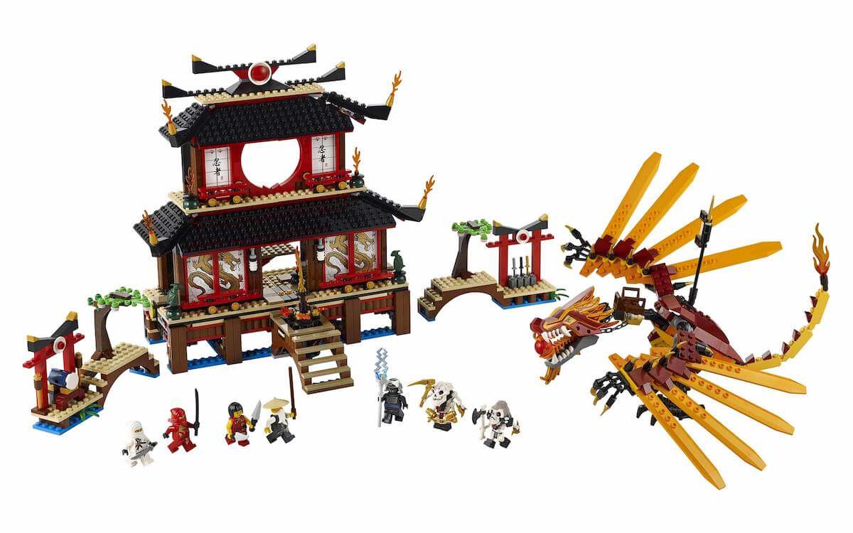 В 2011 году компания запустила NINJAGO В 2011 году компания запустила NINJAGO