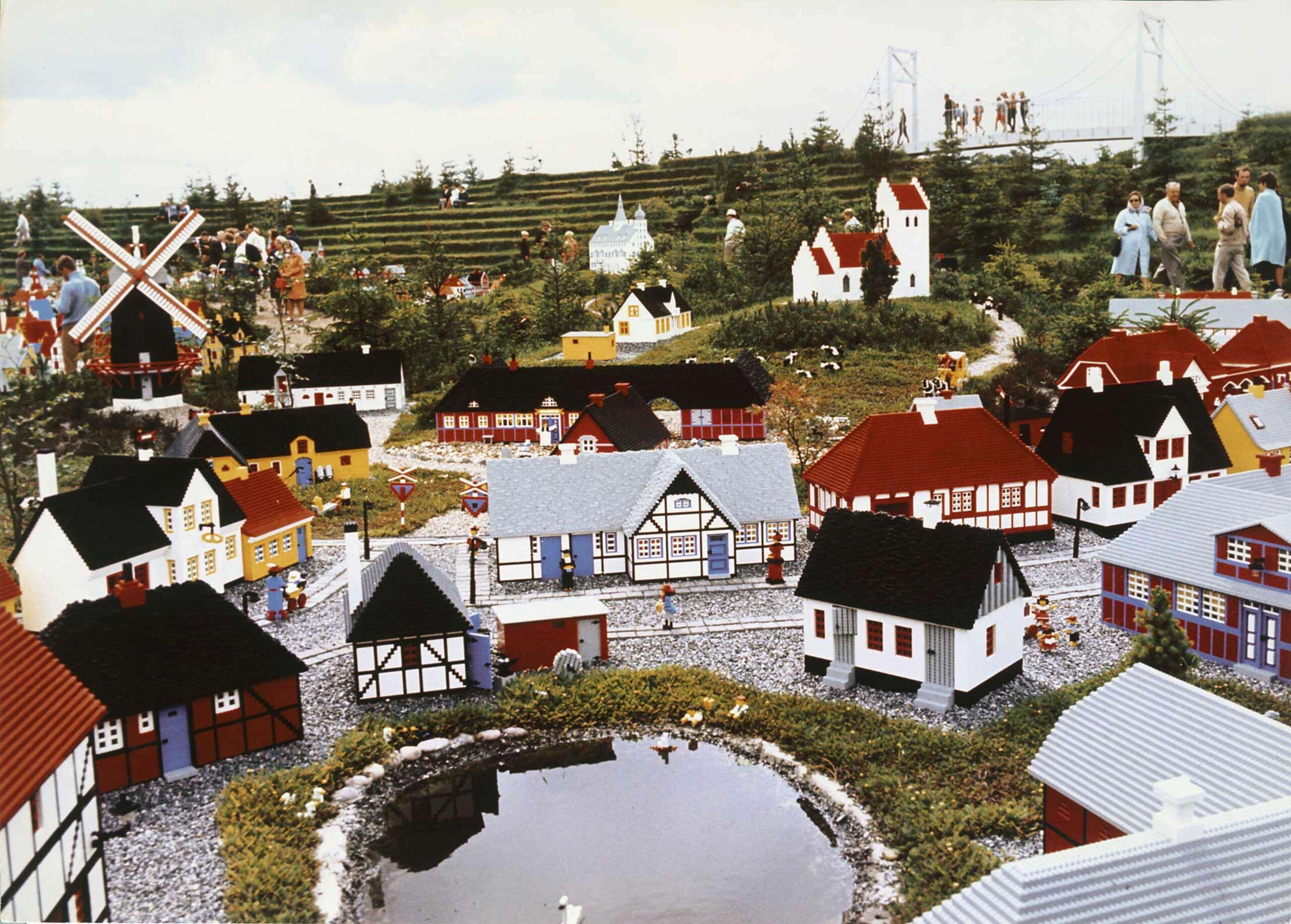 1968–1999 годы — глобальный рост и игровые вселенные