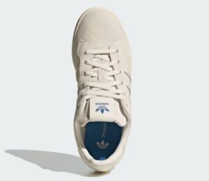 Что известно о Billie Jean King Shoes