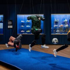 В Нью-Йорке открылась выставка архивных кроссовок и прототипов Nike