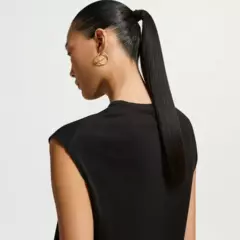 Nike выпустит коллекцию украшений — серьги и цепочку с логотипом Swoosh