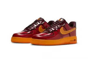 Nike готовит Air Force 1 в цветах Железного человека — с лаковой кожей и оранжевой подошвой