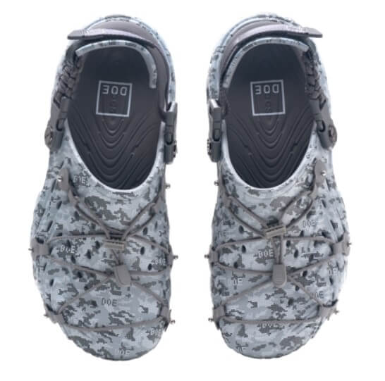 Что изменили в сабо Crocs × DOE